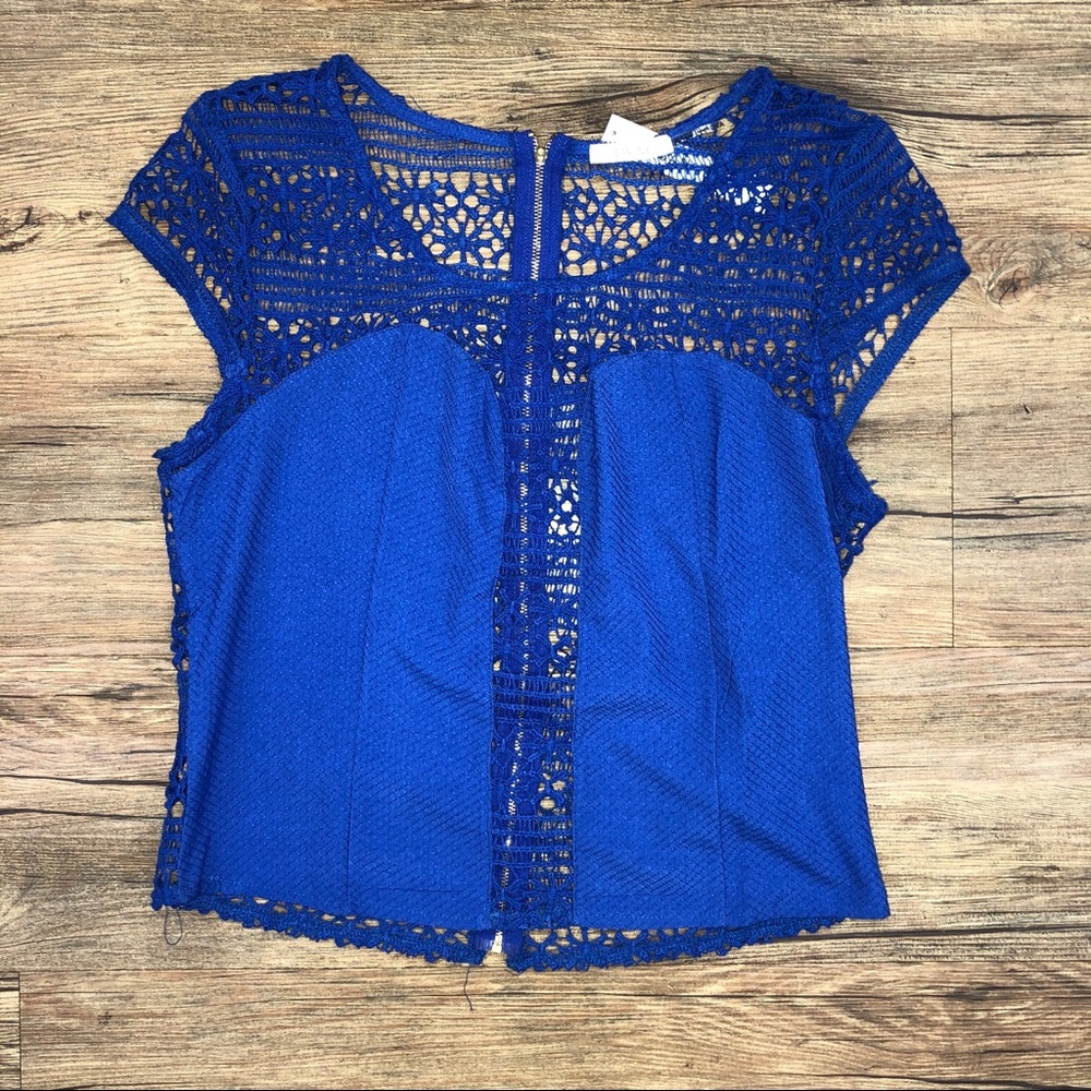 Elegant laced blue dress up shirt